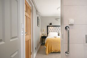 Roxford Lodge Hotel