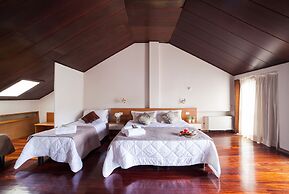 Hotel Ares