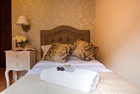 Hotel Ares
