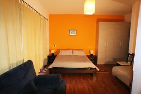 LT Rooms