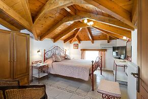 Andreolas Luxury Suites