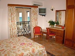 Andreolas Luxury Suites