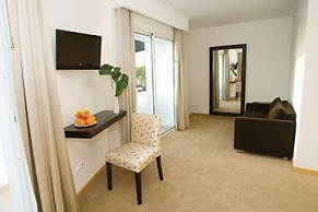 Hotel White Waters