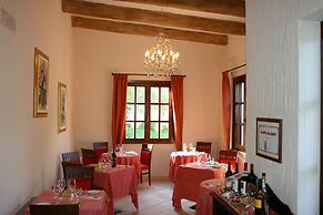 Is Benas Country Lodge