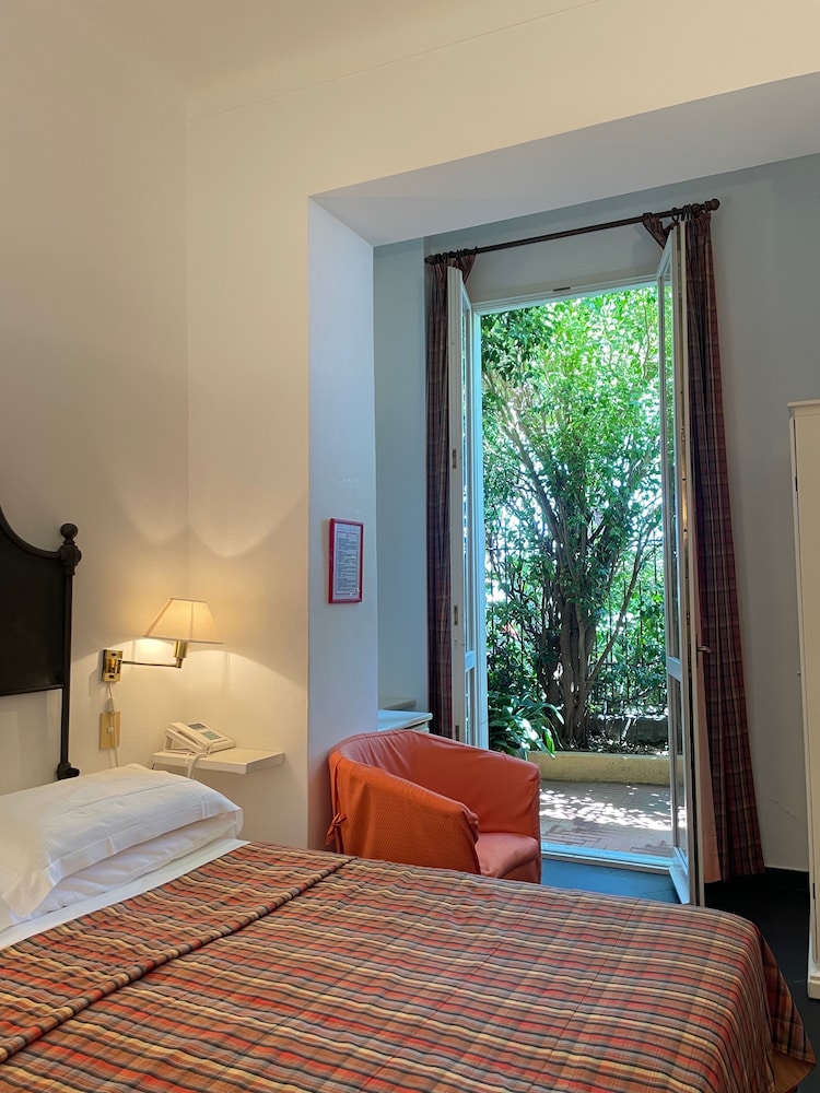 Hotel Beau Rivage