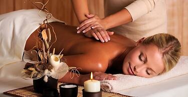 Lupo Bianco Wellness & Walking Hotel