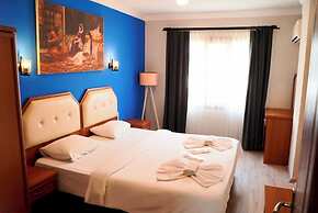 Rebetika Hotel