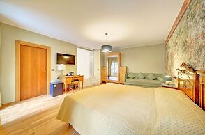 Hotel Liberty