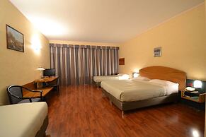 Sun Hotel