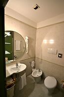 Sun Hotel