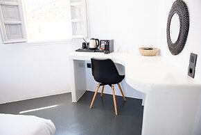 White Cave Villas