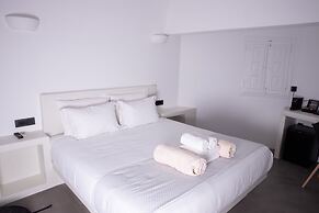 White Cave Villas