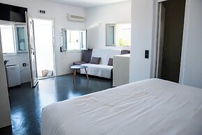 White Cave Villas