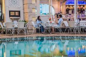 Four Seasons Place