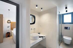 La Stella Suites