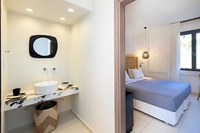 La Stella Suites