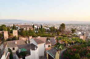 Santa Isabel la Real Hotel