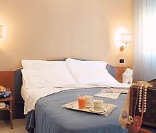 Hotel Montecarlo