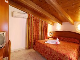 Hotel Beach 2