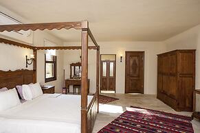 Mandarin & Mango Boutique Hotel