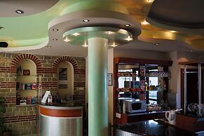 Dionis Hotel