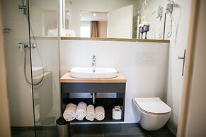 Ambient Hotel