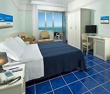 Hotel Caravelle