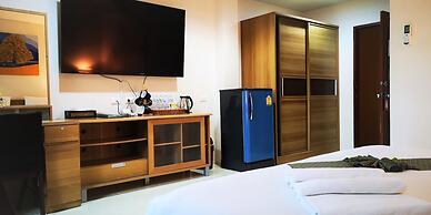 Seven Seas Hotel