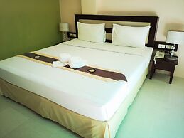 Seven Seas Hotel