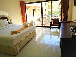 Seven Seas Hotel