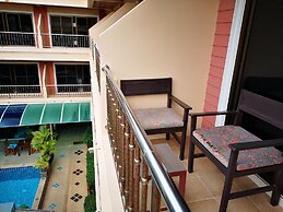 Seven Seas Hotel