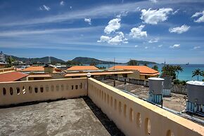 Seven Seas Hotel