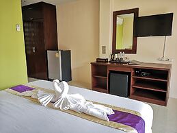 Seven Seas Hotel