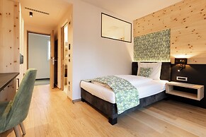 Cityhotel Goldener Adler B&B