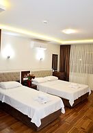Grand Mark Hotel