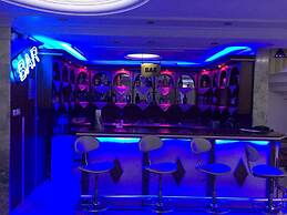 Grand Mark Hotel