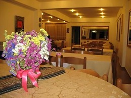 Athina Hotel
