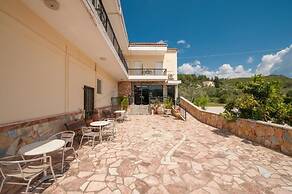 Athina Hotel