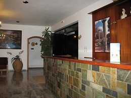 Athina Hotel