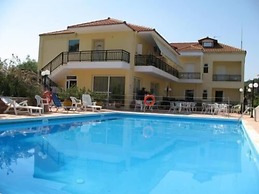 Athina Hotel