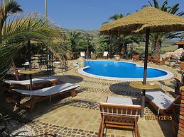 Agriturismo Reggia Saracena