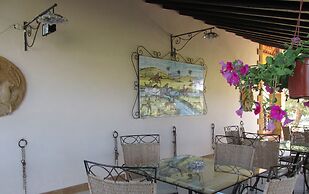 Agriturismo Reggia Saracena