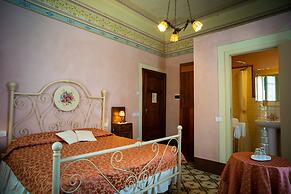 Marta Guest House