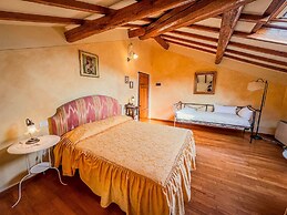 Marta Guest House