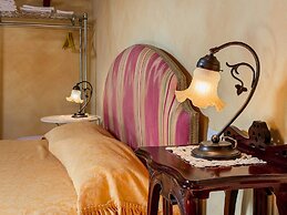 Marta Guest House