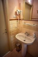 Marta Guest House