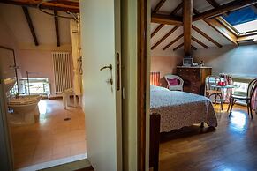 Marta Guest House
