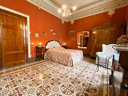 Marta Guest House