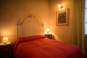 Marta Guest House