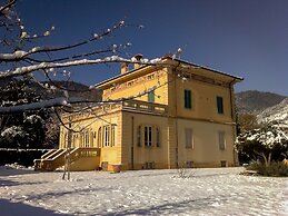 Marta Guest House